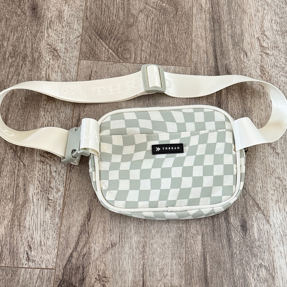 Thread fanny pack - Picture 3 of 4